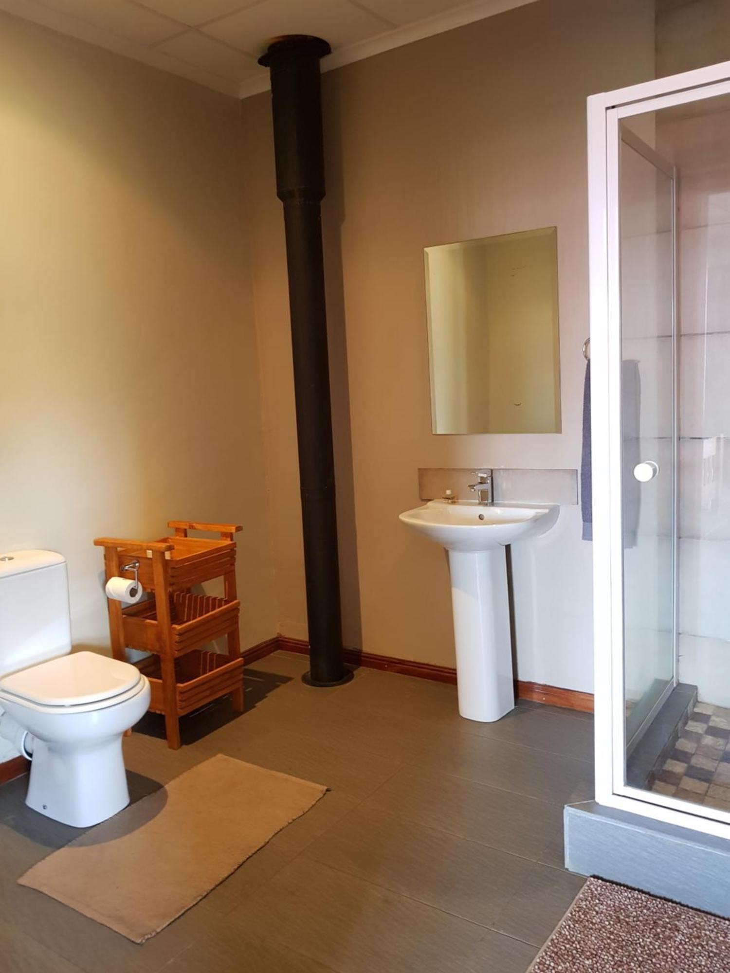 Stay@67 Apartments - Dullstroom Room photo